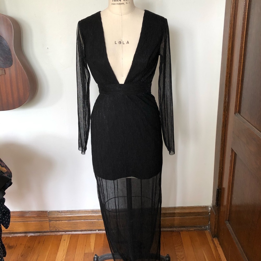 Keepsake the Label black gown